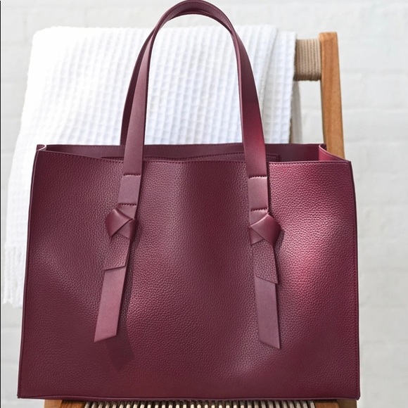 The Perfect Tote - Merlot Vegan Leather Lush - Picture 3 of 8